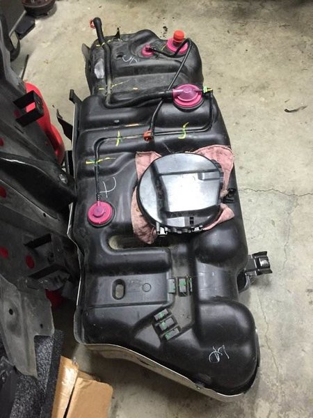 Factory gas tank | Toyota Tundra Forum