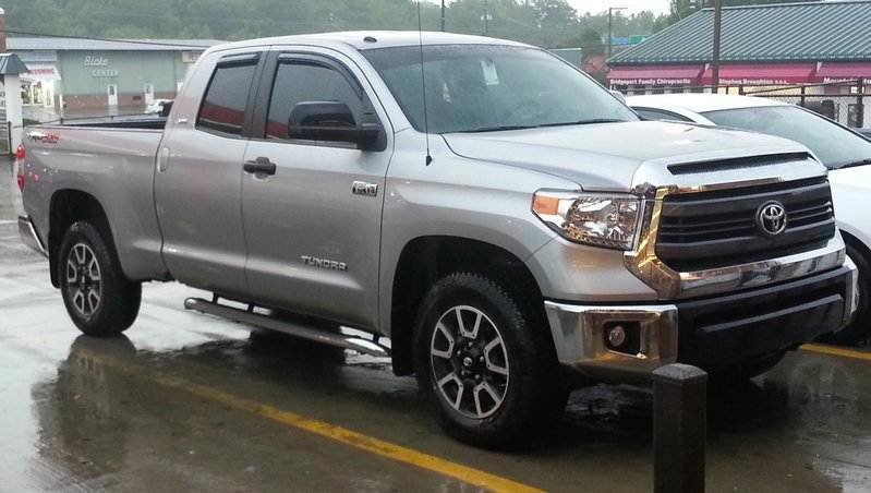 toyota tundra factory window tint #5