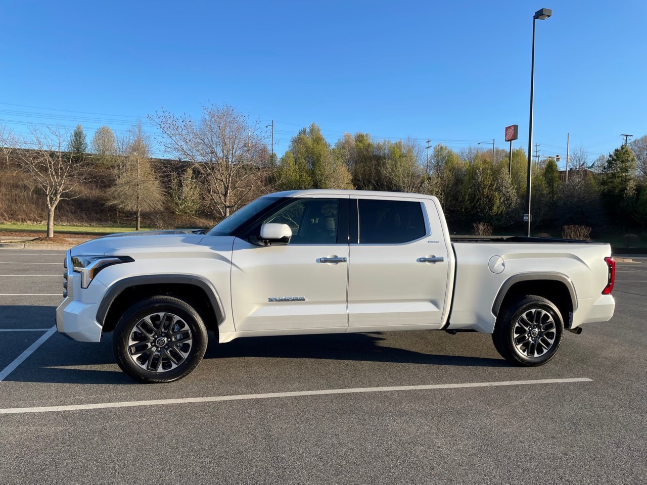 2023 Limited Wind Chill Pearl (2023 Limited Wind Chill Pearl.jpg