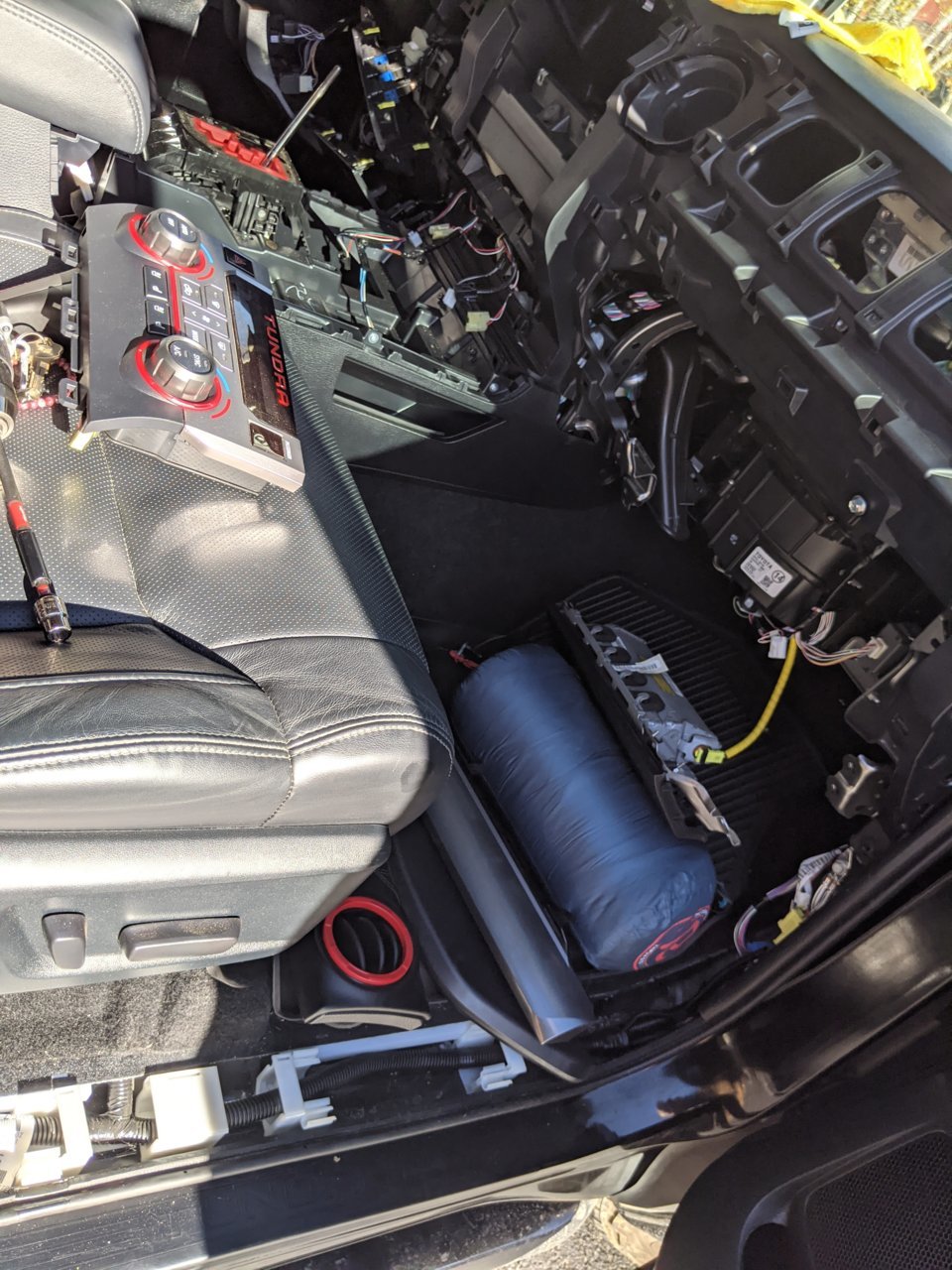 Dash tear down (PXL_20201021_220859654.jpg) | Toyota Tundra Forum