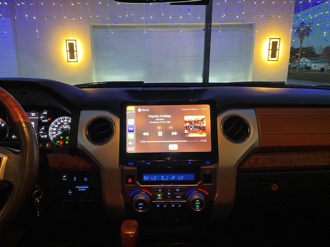 Kenwood Excelon DNR1007XR (Kenwood Excelon DNR1007XR.jpg) Toyota